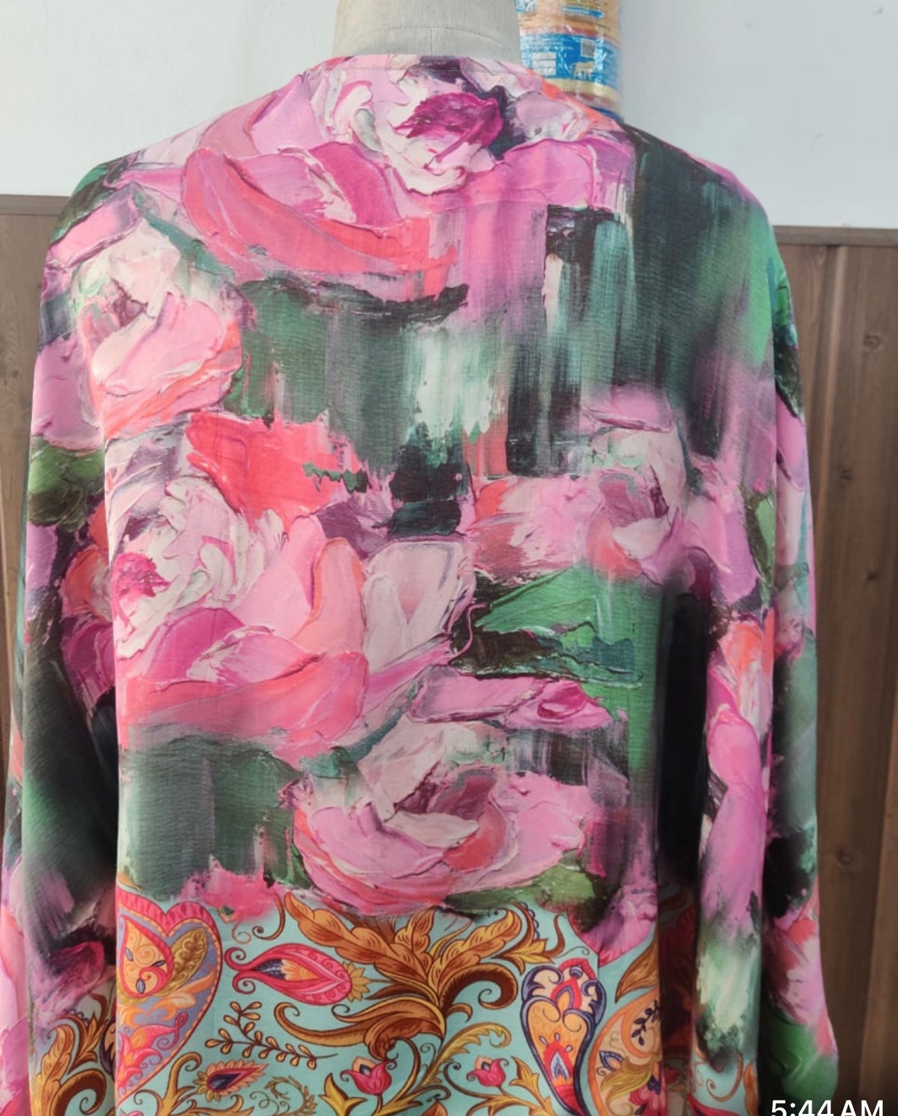 Rose/Paisley High low Satin Kimono
