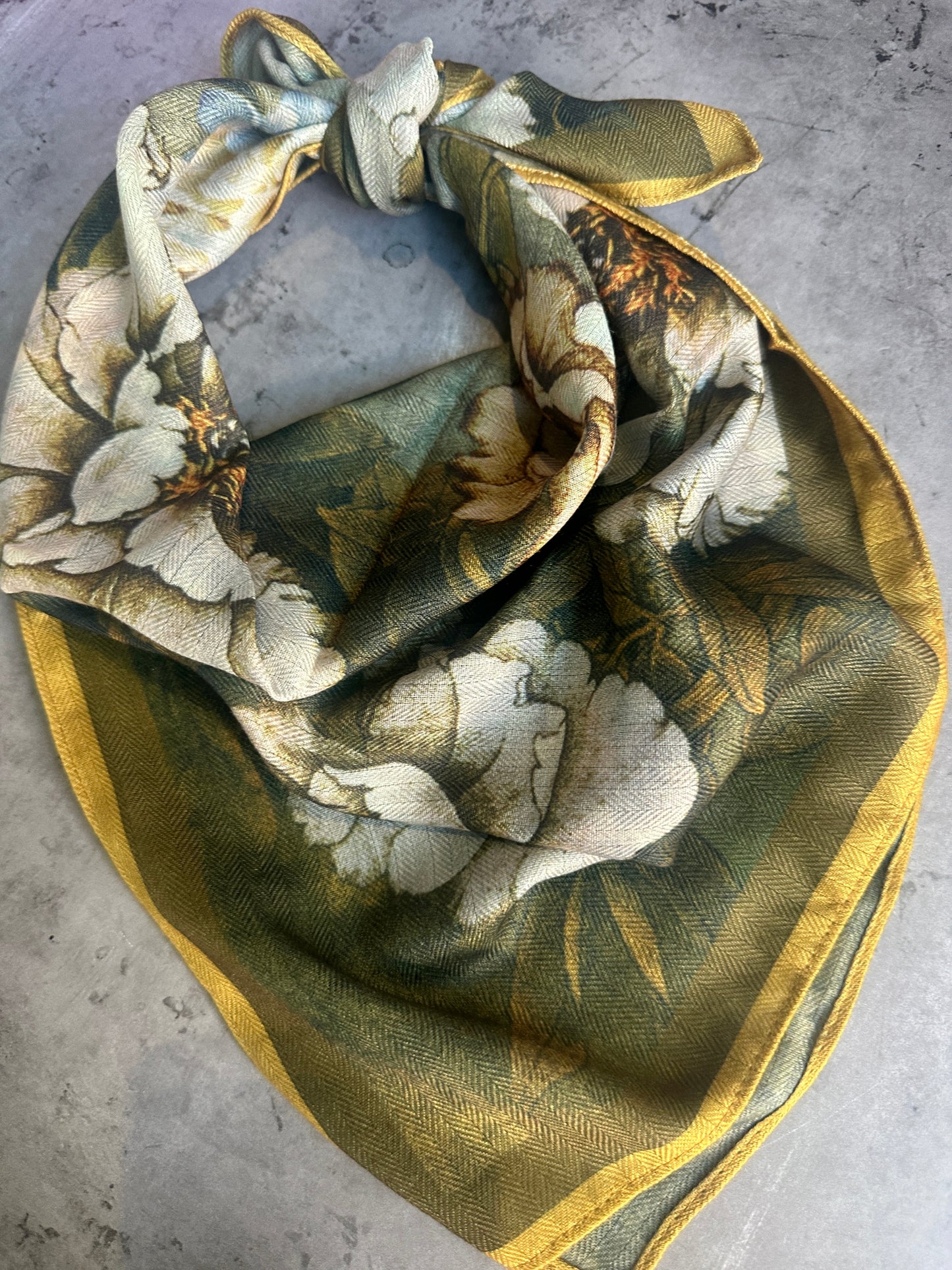 Golden Flower Wild Rag