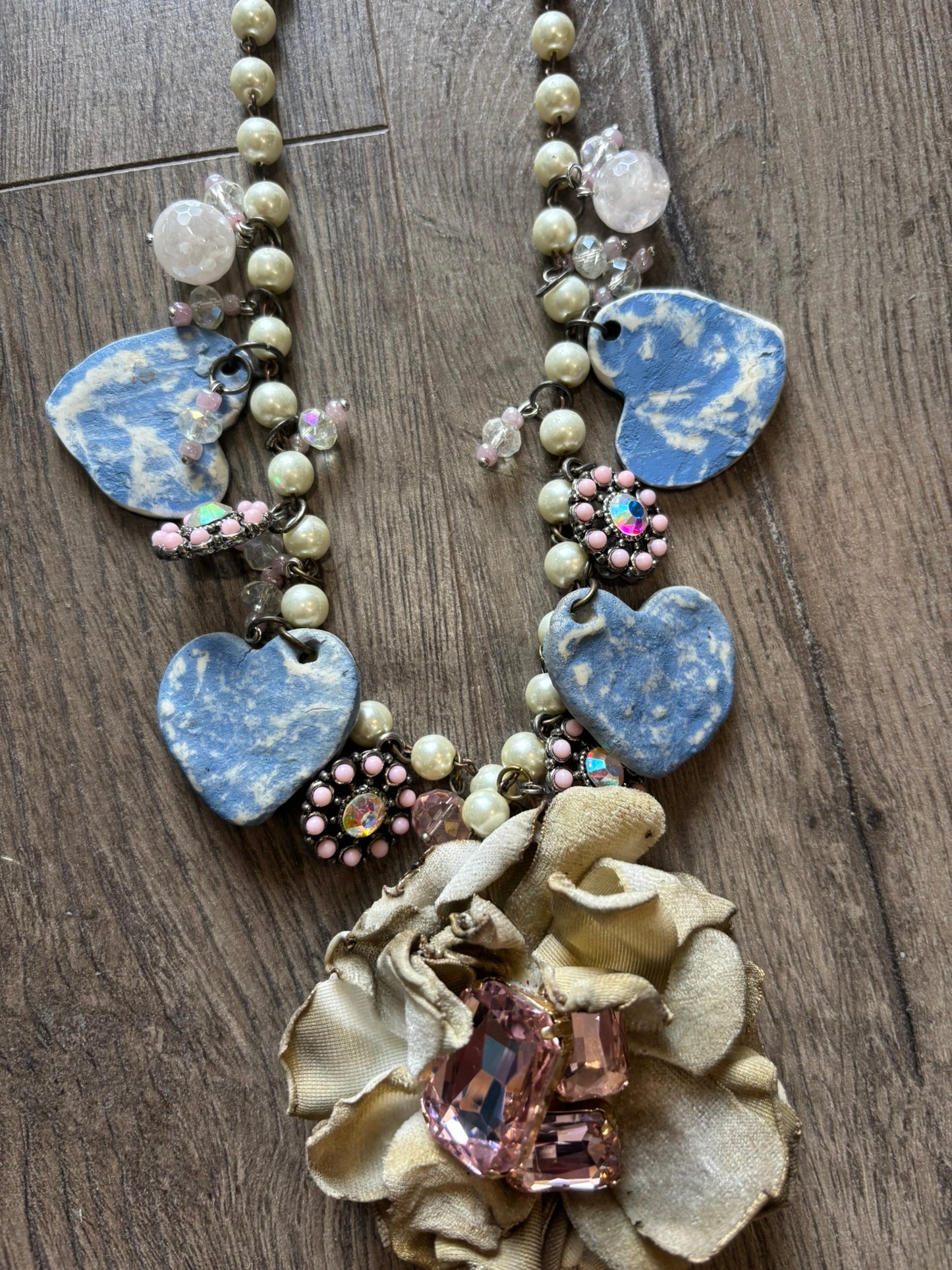 Velvet Sundae Stone Necklace