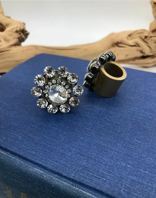 Crystal Button Slide
